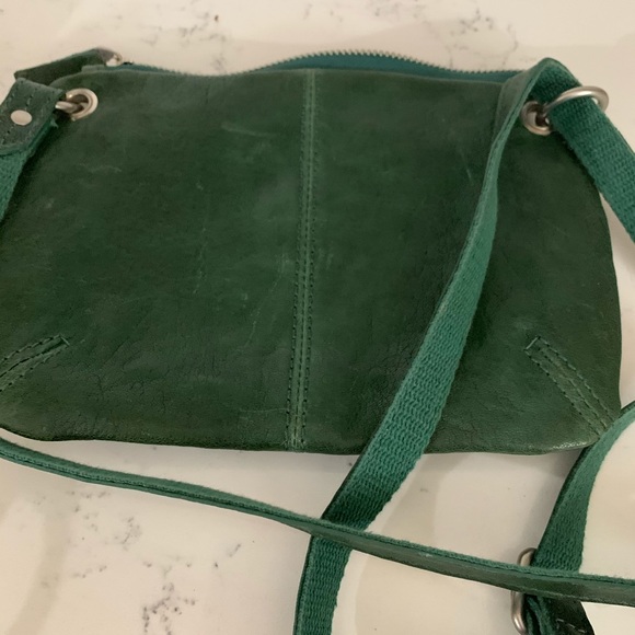 Barry used fossil crossbody - Picture 3 of 3